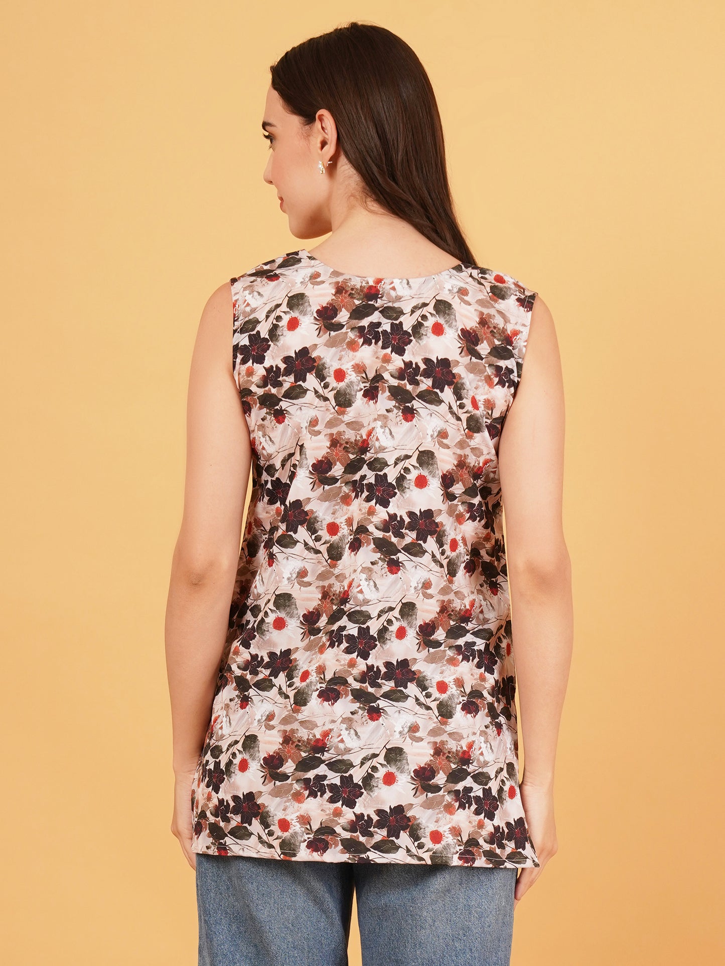 sleeveless short Kurti