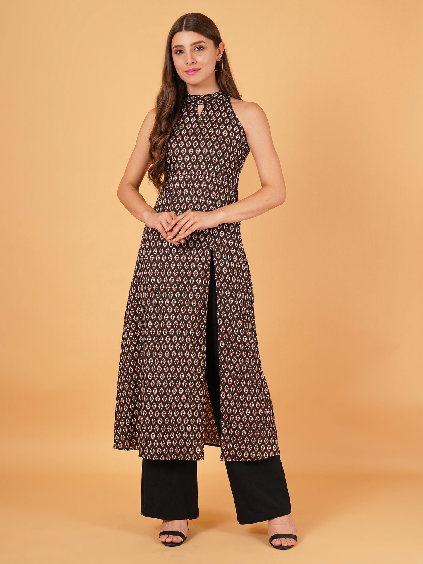 Bagru print halter neck kurti